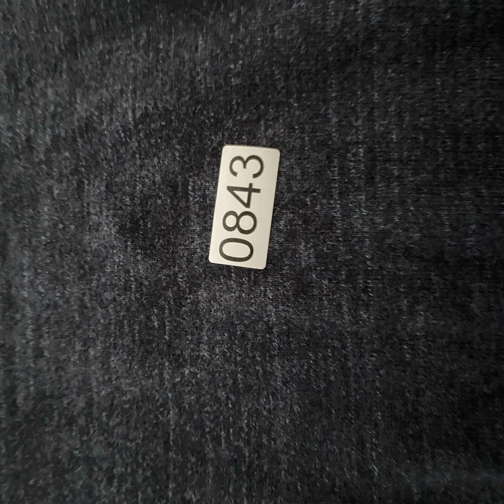 Banana Republic Sweater Men's Medium Gray‎ V Neck Long Sleeve Casual 100% Cotton